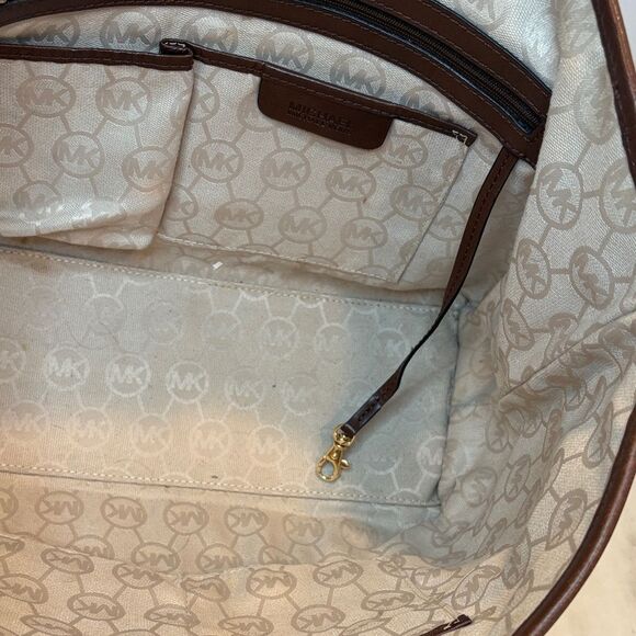 Michael Kors Purse Handbag Marina Large Canvas Tote - HTF Pocketbook - Picture 13 of 15